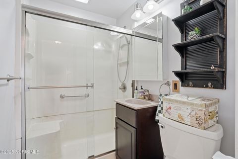 Tiny photo for 228 E Edgar Avenue, Findlay, OH 45840 (MLS # 10001936)