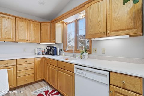 Tiny photo for 228 E Edgar Avenue, Findlay, OH 45840 (MLS # 10001936)