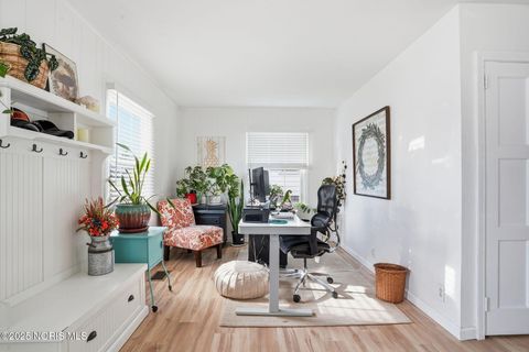 Tiny photo for 228 E Edgar Avenue, Findlay, OH 45840 (MLS # 10001936)