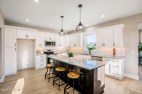 Tiny photo for 9430 Rockingham Drive, Whitehouse, OH 43571 (MLS # 10002676)