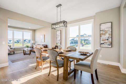 Tiny photo for 9430 Rockingham Drive, Whitehouse, OH 43571 (MLS # 10002676)