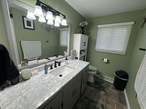 Tiny photo for 2208 Riviera Road, Defiance, OH 43512 (MLS # 10000036)