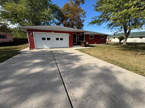 Photo of 2208 Riviera Road, Defiance, OH 43512 (MLS # 10000036) Photo of 2208 Riviera Road, Defiance, OH 43512 (MLS # 10000036)