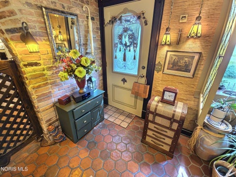 Tiny photo for 2303 Bahiamar Road, Toledo, OH 43611 (MLS # 10012259)