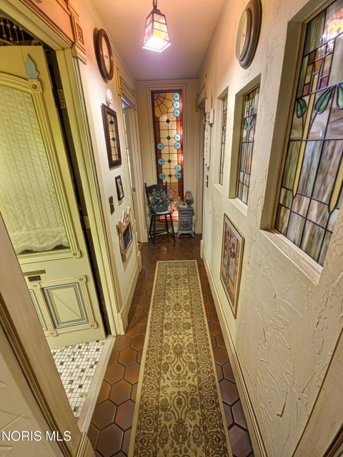 Tiny photo for 2303 Bahiamar Road, Toledo, OH 43611 (MLS # 10012259)