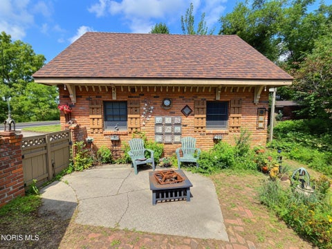 Tiny photo for 2303 Bahiamar Road, Toledo, OH 43611 (MLS # 10012259)