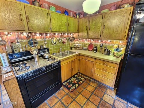 Tiny photo for 2303 Bahiamar Road, Toledo, OH 43611 (MLS # 10012259)