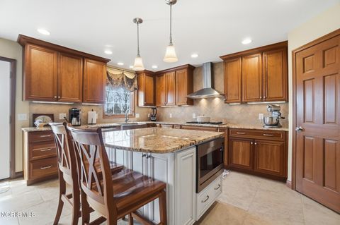 Tiny photo for 8464 Indian Lake Drive, Findlay, OH 45840 (MLS # 10006000)