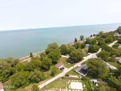 Tiny photo for 11869 Canal Avenue, Curtice, OH 43412 (MLS # 10011778)