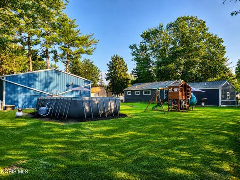 Tiny photo for 23393 W Centerfield Drive, Genoa, OH 43430 (MLS # 10011092)