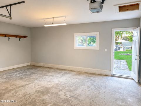 Tiny photo for 23393 W Centerfield Drive, Genoa, OH 43430 (MLS # 10011092)