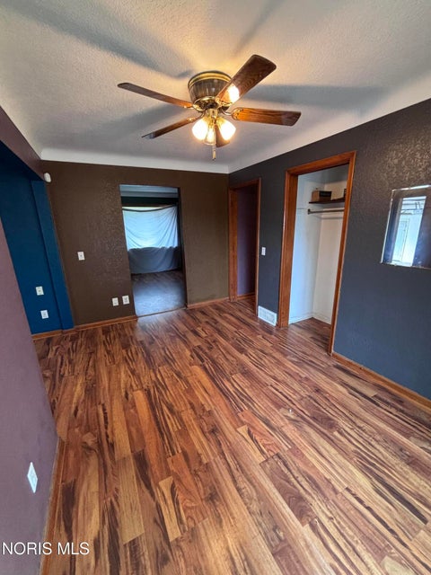 Tiny photo for 640 N Fostoria Road, Northwood, OH 43619 (MLS # 10014242)