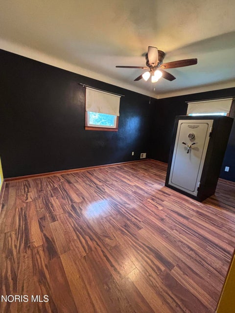 Tiny photo for 640 N Fostoria Road, Northwood, OH 43619 (MLS # 10014242)