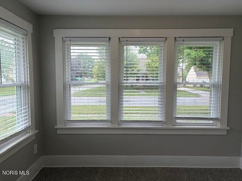 Tiny photo for 492 N Washington Street, Tiffin, OH 44883 (MLS # 10013604)