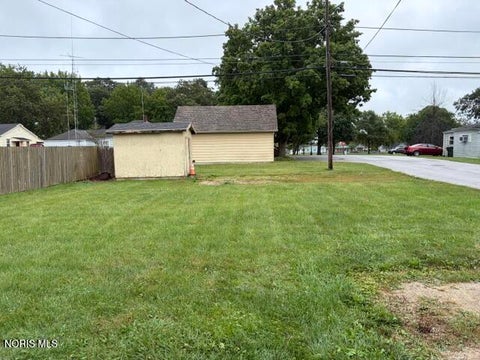 Tiny photo for 492 N Washington Street, Tiffin, OH 44883 (MLS # 10013604)