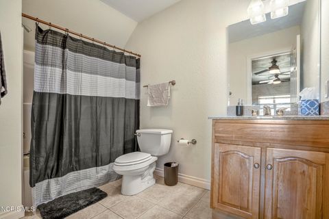 Tiny photo for 2814 Wilford Drive, Toledo, OH 43615 (MLS # 10007307)