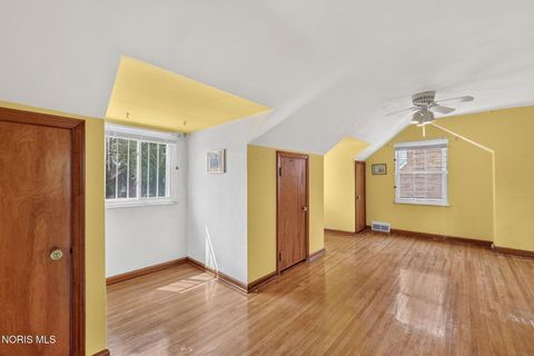 Tiny photo for 2920 Pemberton Drive, Toledo, OH 43606 (MLS # 10010646)