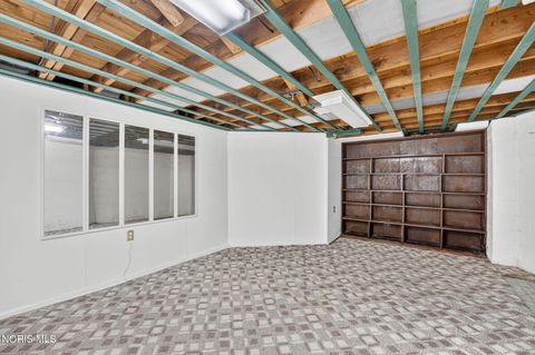 Tiny photo for 2920 Pemberton Drive, Toledo, OH 43606 (MLS # 10010646)