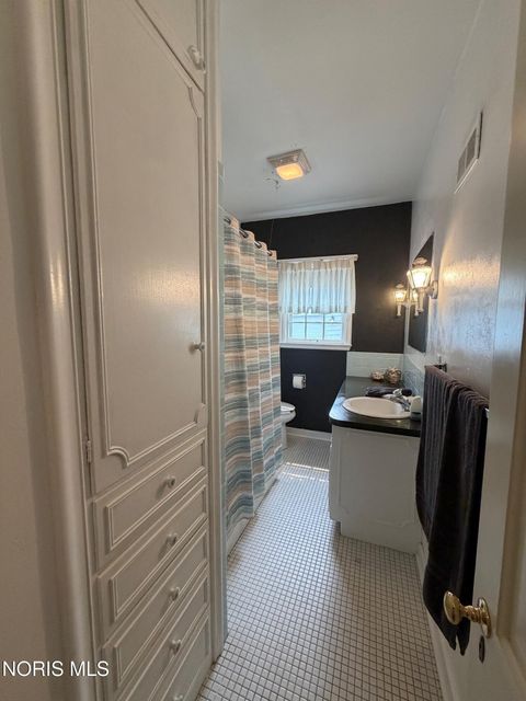 Tiny photo for 225 W High Street, Hicksville, OH 43526 (MLS # 10010731)
