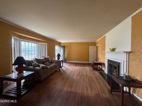 Tiny photo for 225 W High Street, Hicksville, OH 43526 (MLS # 10010731)