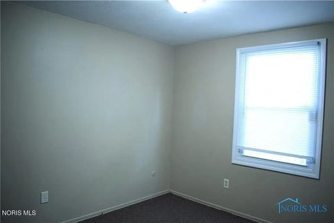 Tiny photo for 908 Burke Glen Road, Toledo, OH 43607 (MLS # 10006966)