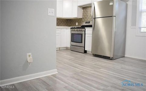 Tiny photo for 908 Burke Glen Road, Toledo, OH 43607 (MLS # 10006966)