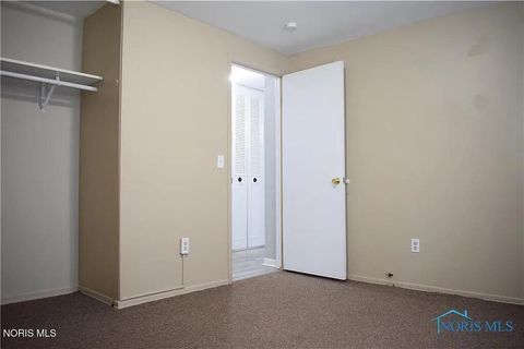 Tiny photo for 908 Burke Glen Road, Toledo, OH 43607 (MLS # 10006966)