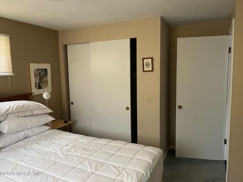 Tiny photo for 1716 Glen Ellyn Drive, Toledo, OH 43614 (MLS # 10003925)