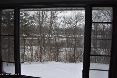 Tiny photo for 12577 S River Road, Grand Rapids, OH 43522 (MLS # 10004029)