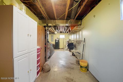 Tiny photo for 1898 Baker Way # 18, Findlay, OH 45840 (MLS # 10003202)