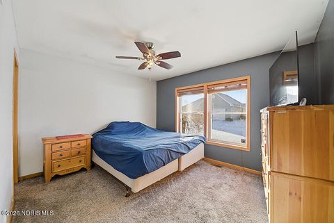 Tiny photo for 1898 Baker Way # 18, Findlay, OH 45840 (MLS # 10003202)