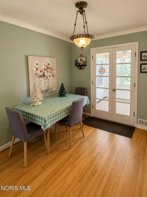 Tiny photo for 3043 Westbrook Drive, Toledo, OH 43613 (MLS # 10009118)