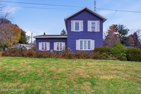 Photo of 5610 County Highway 330, Upper Sandusky, OH 43351 (MLS # 10001376)