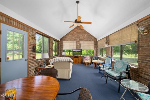 Tiny photo for 1453 S Wynn Road, Oregon, OH 43616 (MLS # 10008393)
