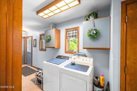 Tiny photo for 1453 S Wynn Road, Oregon, OH 43616 (MLS # 10008393)