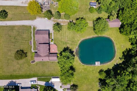 Tiny photo for 1453 S Wynn Road, Oregon, OH 43616 (MLS # 10008393)