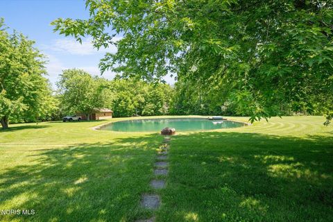 Tiny photo for 1453 S Wynn Road, Oregon, OH 43616 (MLS # 10008393)