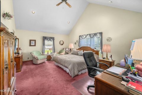Tiny photo for 1453 S Wynn Road, Oregon, OH 43616 (MLS # 10008393)