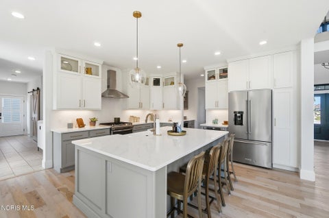 Tiny photo for 112 Grey Bridge Court, Perrysburg, OH 43551 (MLS # 10009932)