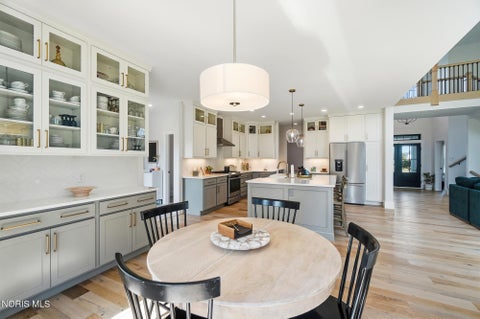 Tiny photo for 112 Grey Bridge Court, Perrysburg, OH 43551 (MLS # 10009932)