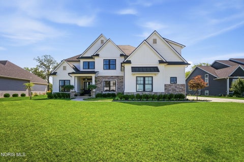 Tiny photo for 112 Grey Bridge Court, Perrysburg, OH 43551 (MLS # 10009932)