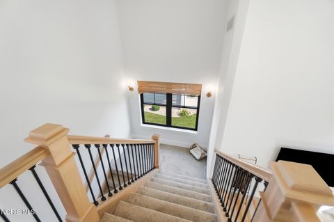 Tiny photo for 112 Grey Bridge Court, Perrysburg, OH 43551 (MLS # 10009932)