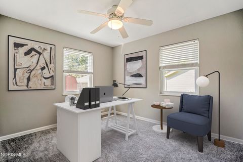 Tiny photo for 605 Eleanor Avenue, Toledo, OH 43612 (MLS # 10007960)