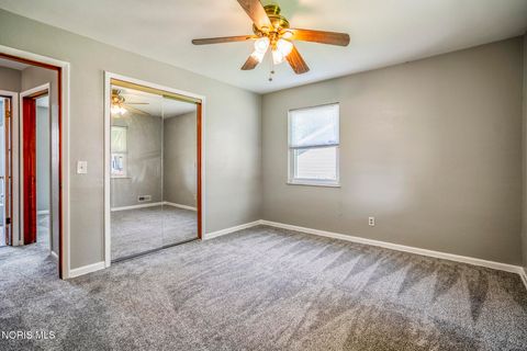 Tiny photo for 605 Eleanor Avenue, Toledo, OH 43612 (MLS # 10007960)