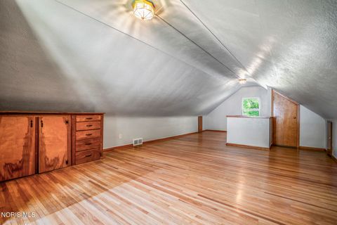 Tiny photo for 605 Eleanor Avenue, Toledo, OH 43612 (MLS # 10007960)