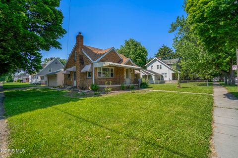 Tiny photo for 605 Eleanor Avenue, Toledo, OH 43612 (MLS # 10007960)