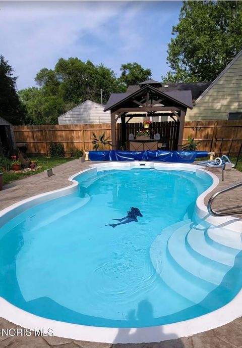 Tiny photo for 8010 Hill Avenue, Holland, OH 43528 (MLS # 10006356)