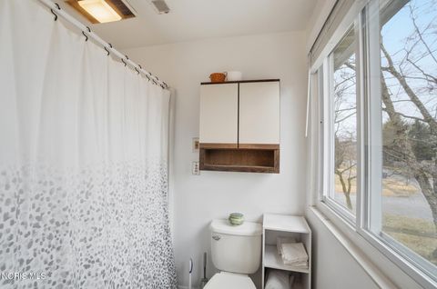 Tiny photo for 7243 Ridgeland Road, Sylvania, OH 43560 (MLS # 10004905)