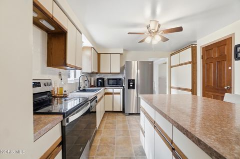 Tiny photo for 7243 Ridgeland Road, Sylvania, OH 43560 (MLS # 10004905)