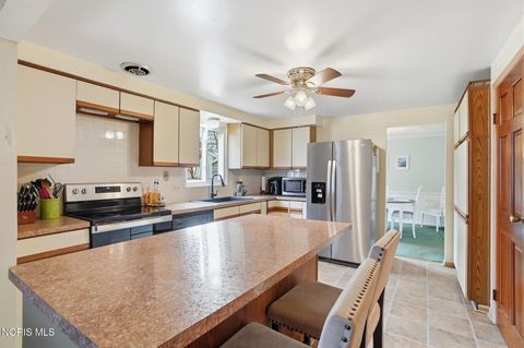 Tiny photo for 7243 Ridgeland Road, Sylvania, OH 43560 (MLS # 10004905)